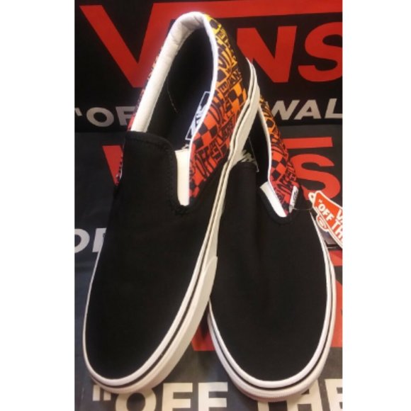 Vans Classic Slip- On (Logo Flame) Men\'s Black/ White Men\'s 11.5 VN0A4U382N5 main image 8